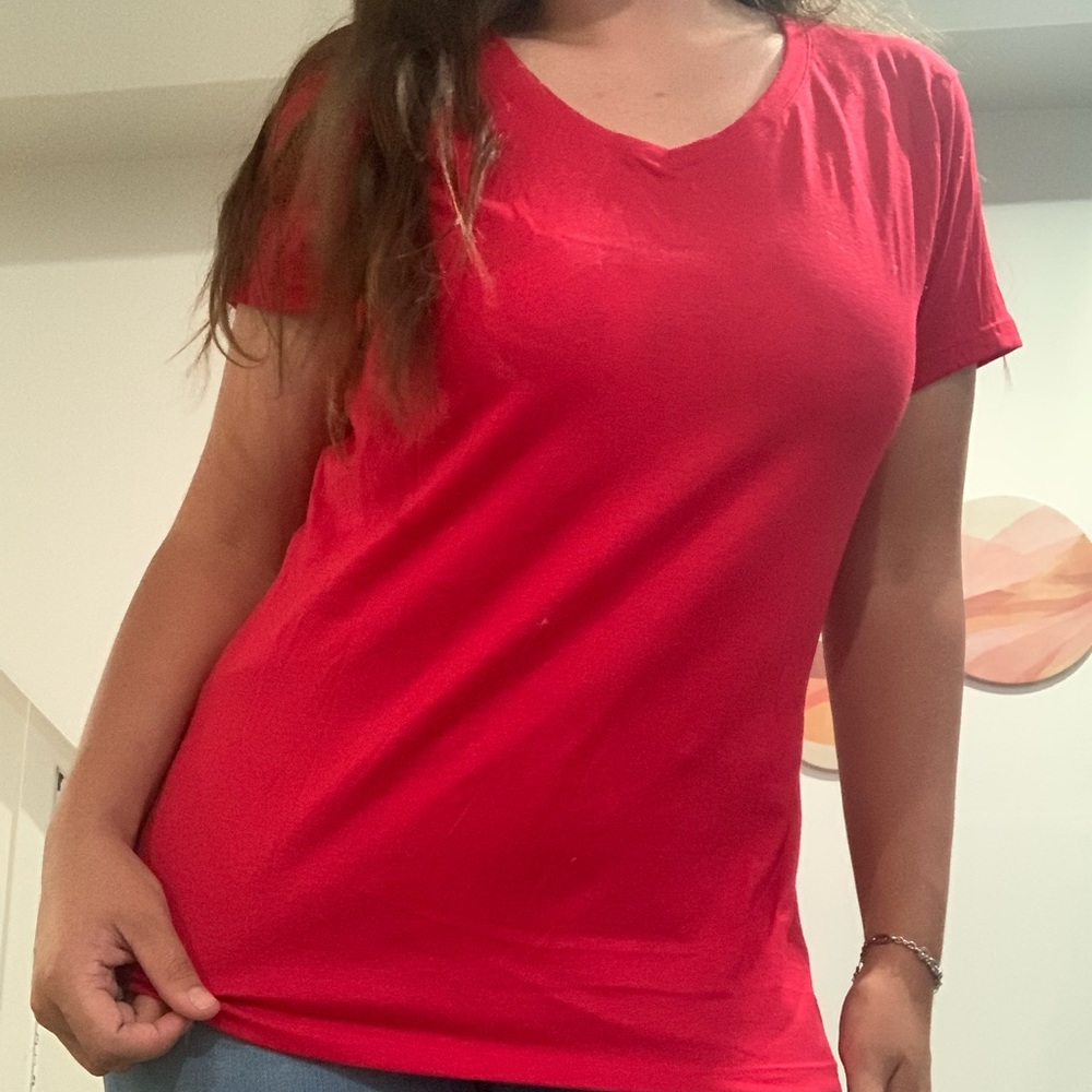 Red v neck t shirt